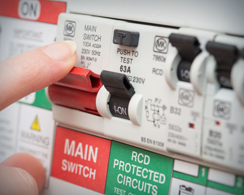 What To Do In Case Of Water Damage Emergency